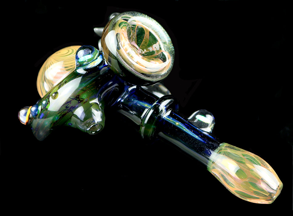 Dry pipe Space scene by, Burtoni