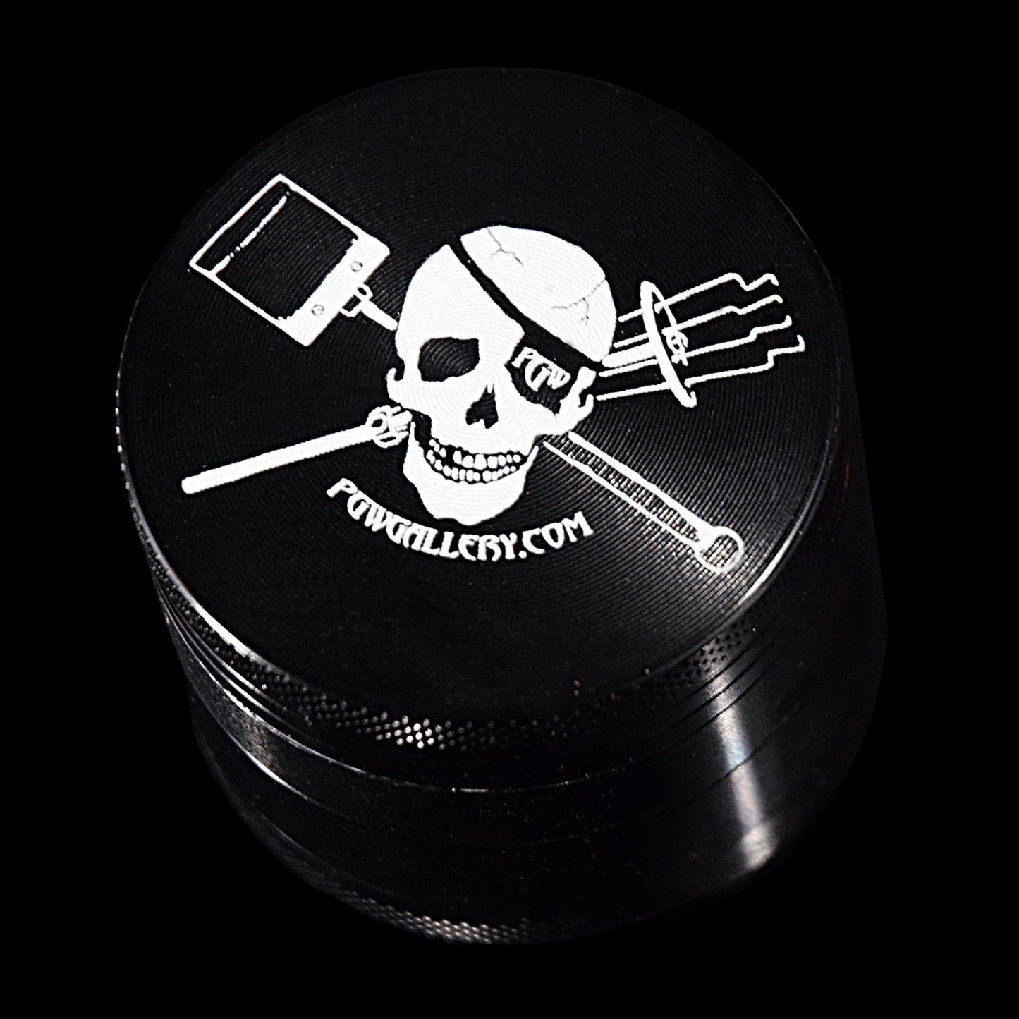 black skull grinder