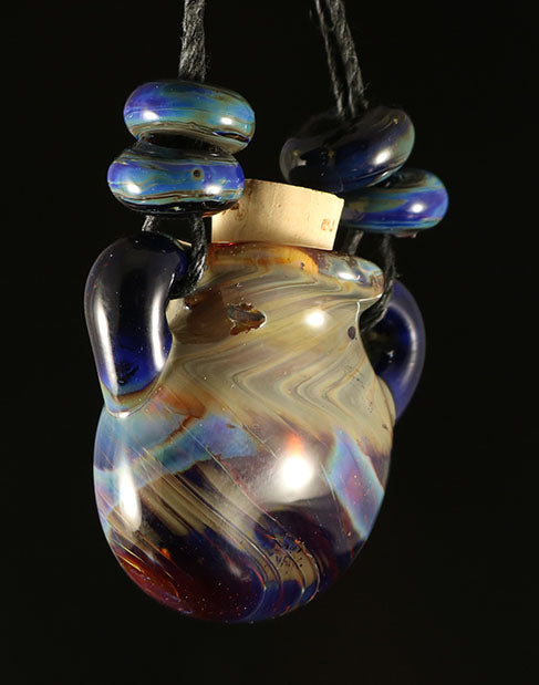 bottle pendant 