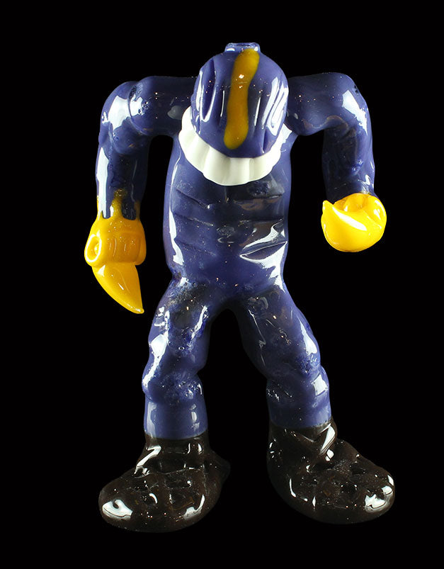 The Maxx and white izs