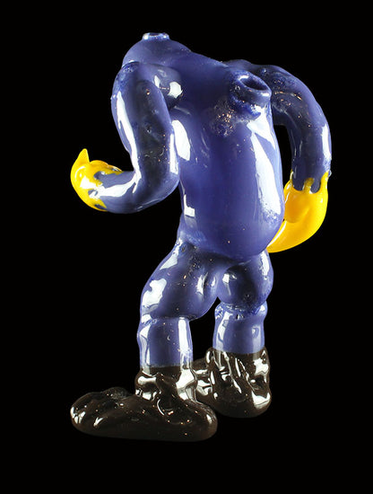 The Maxx and white izs