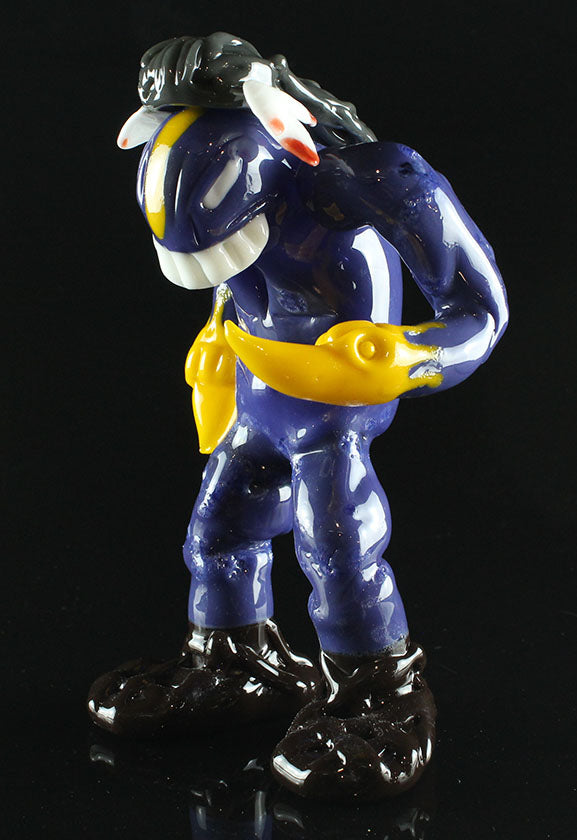 The Maxx and white izs