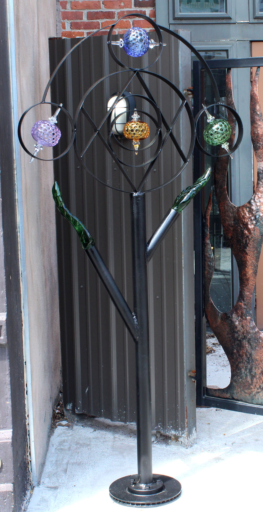 Geo-metric metal and borosilicate glass sculpture