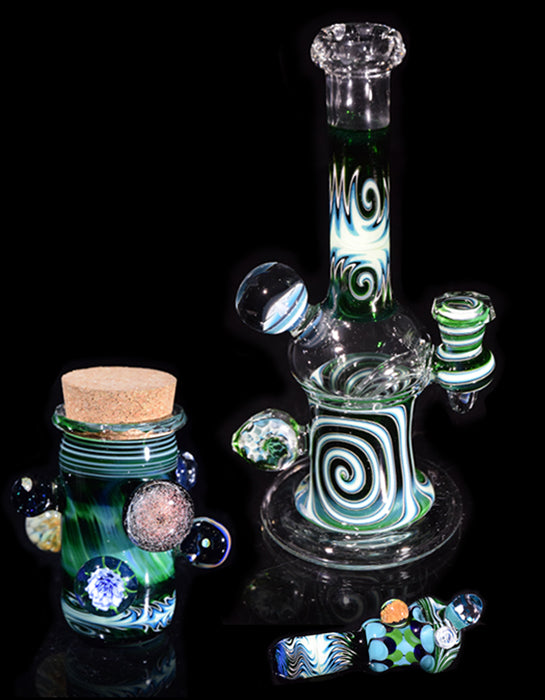 ESG: Set by @prismglassworks