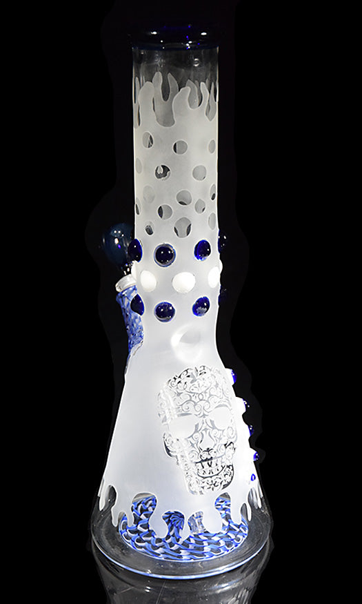 Sugar Skull Water Pipe by Phil Sundling & Flip Glass (sugar skull detail)