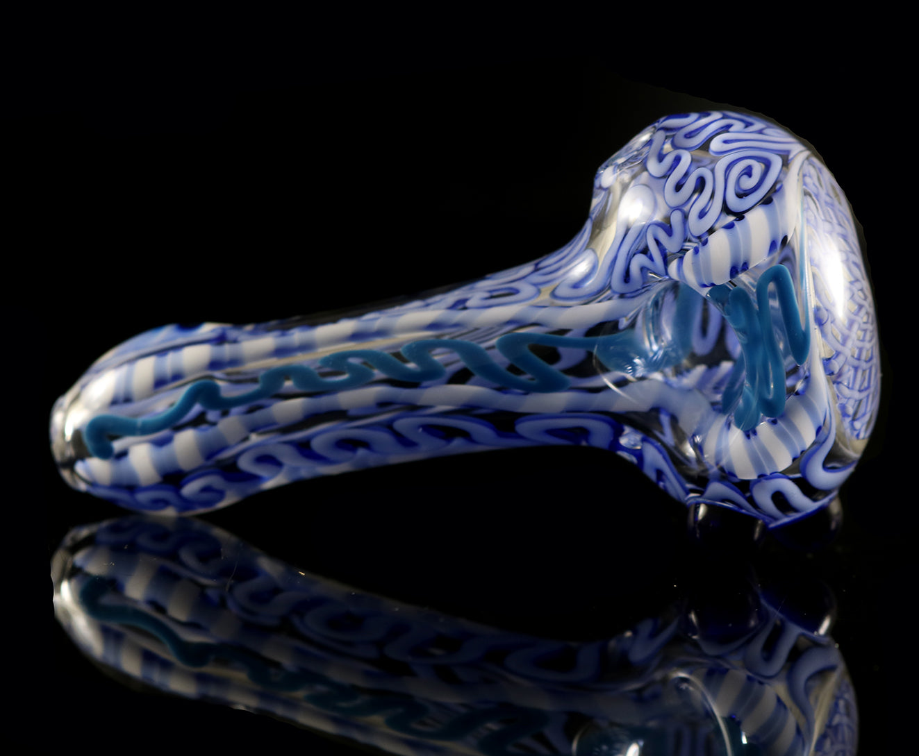 Inside out spoon with Retti by, CK_Glass